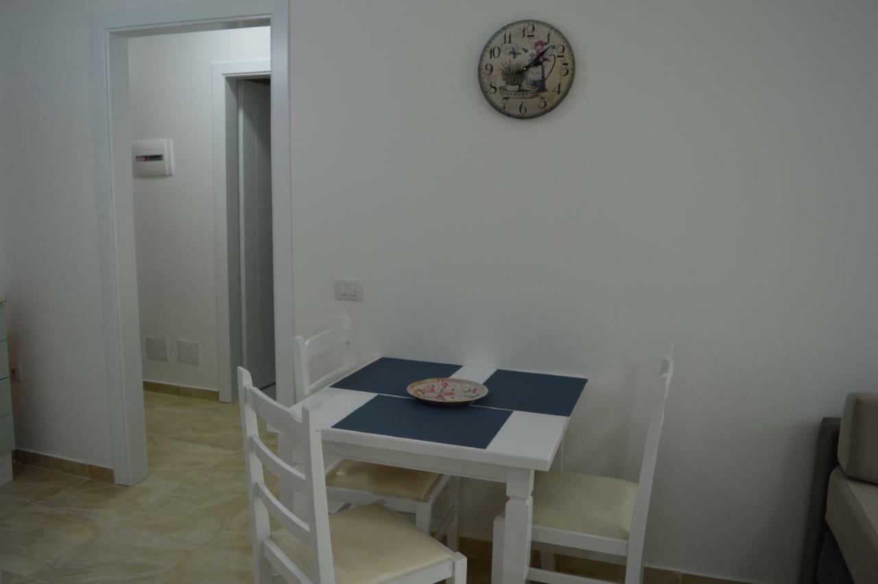 Blini Seaside Apartment Shengjin Exterior photo